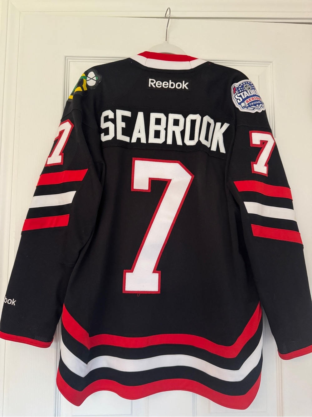 Chicago Blackhawks Stadium Series Seabook NHL Jersey - Size S